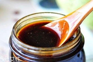 秋梨膏可以天天喝嗎 秋梨膏可以天天喝嗎