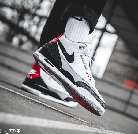 air jordan 3 tinker上腳效果怎么樣？