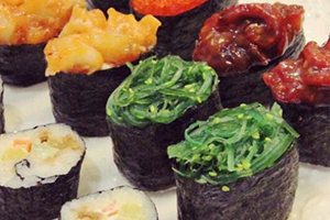 軍艦壽司為何叫軍艦？軍艦壽司和一般壽司的區(qū)別