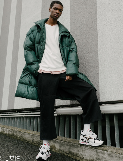 美津濃老爹鞋wave rider 1復刻版發(fā)售時間_多少錢？