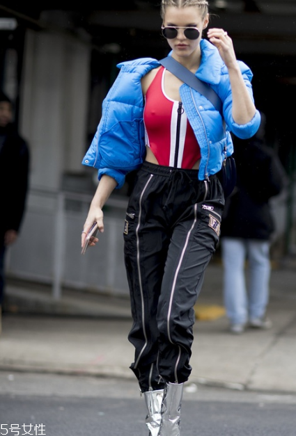 春天運動裝怎么搭配好看？這樣出街最精彩