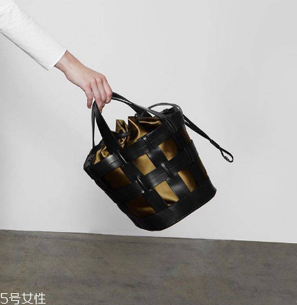 trademark是什么牌子？經(jīng)典又優(yōu)雅的品牌