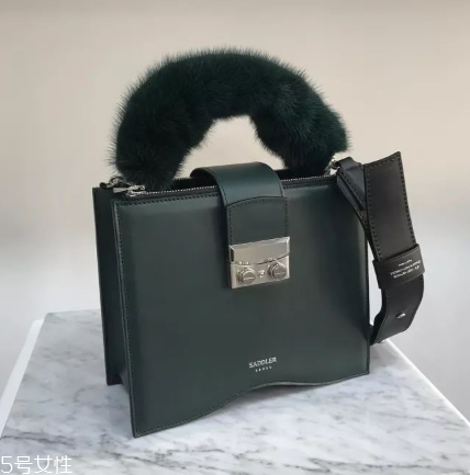 saddler seoul是什么牌子？終于不用撞包了