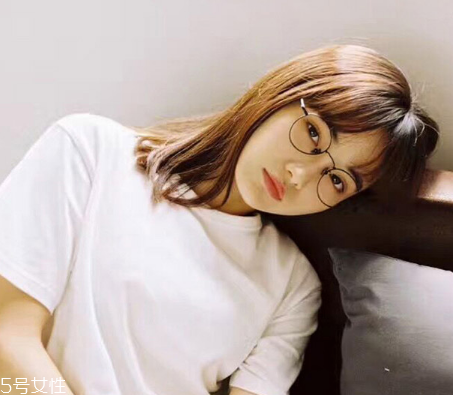 2022年流行什么樣的眼鏡？瞬間改變你的氣質(zhì)