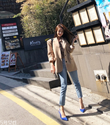 西裝外套搭配什么褲子？百搭又有范