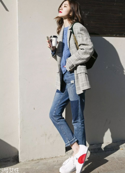 西裝外套搭配什么褲子？百搭又有范