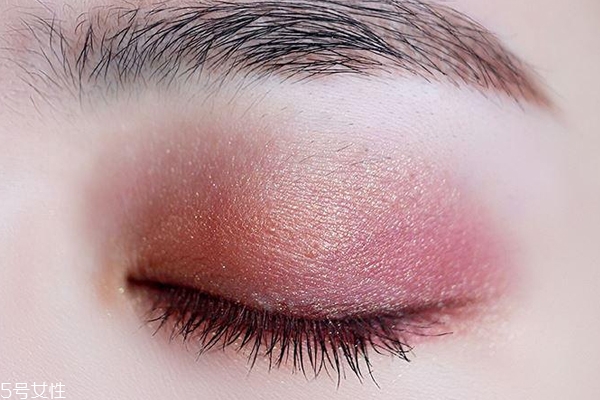 雙色眼影盤什么牌子好？六款雙色眼影解決選擇困難癥