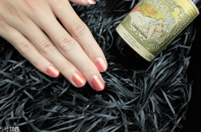 可撕指甲油哪個(gè)牌子好？女神都愛(ài)的六款健康指甲油