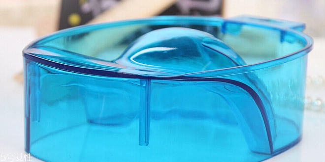 新娘美甲需要哪些工具？新娘美甲diy全攻略