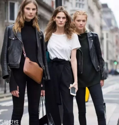 皮衣太亮了怎么辦？選用啞光保養(yǎng)油