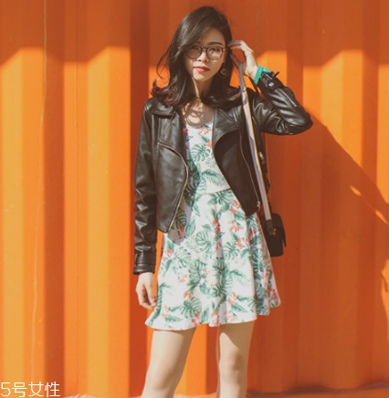 皮衣是軟的好還是硬的好？各有各的特色