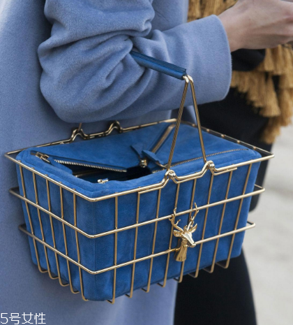 savas包包多少錢？設計感爆棚的包袋