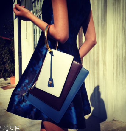 savas包包多少錢？設計感爆棚的包袋