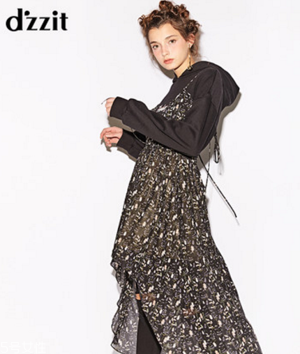 今年流行什么樣的吊帶裙？出街暴擊眼球