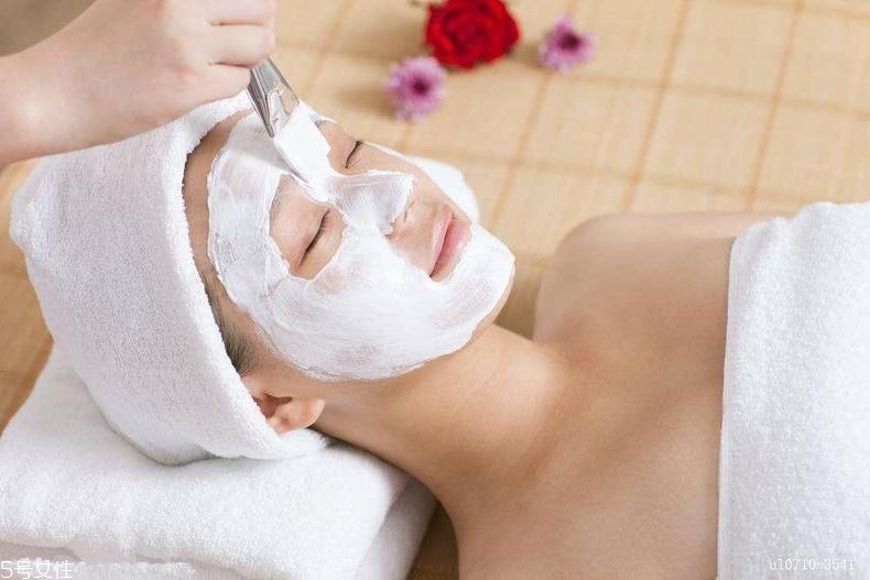 夏天油皮不能敷哪種面膜？這三種面膜越敷越油