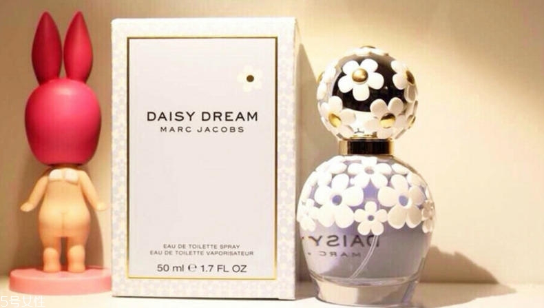 約會(huì)噴什么香水？3款香水給愛情加點(diǎn)催化劑