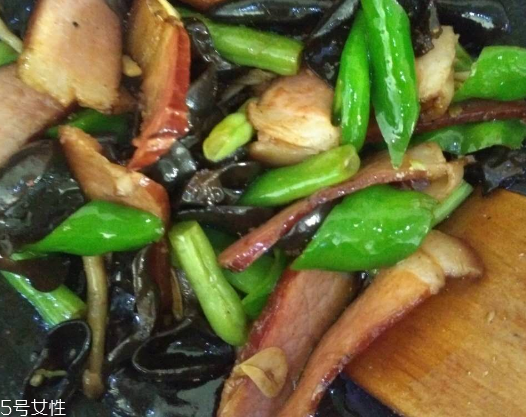 煙熏臘肉怎么清洗？正常清洗