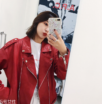 皮衣刮個口子怎么修補？皮衣破了別擔心