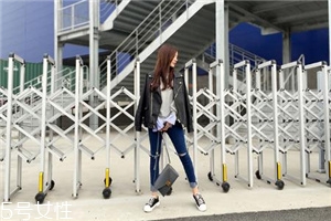 皮衣領(lǐng)子臟了怎么辦？皮衣領(lǐng)口這樣洗