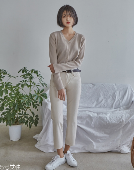 春天九分褲配什么鞋子好看？這樣穿顯腿長(zhǎng)