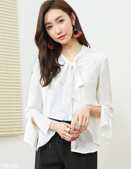 今年流行什么樣的襯衫？教你百變穿搭套路