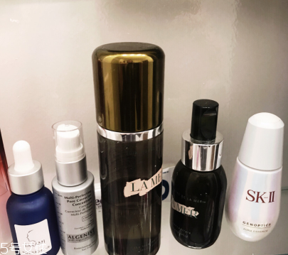 干皮敷面膜多長(zhǎng)時(shí)間好？先打底再敷面膜