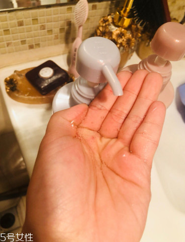 pola抗糖化洗發(fā)水多少錢 頭發(fā)也要舍得保養(yǎng) pola抗糖化洗發(fā)水多少錢 頭發(fā)也要舍得保養(yǎng)