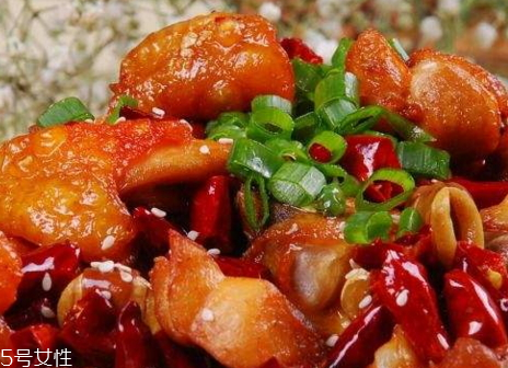 辣子雞怎么做好吃 加熱即可 辣子雞怎么做好吃 加熱即可