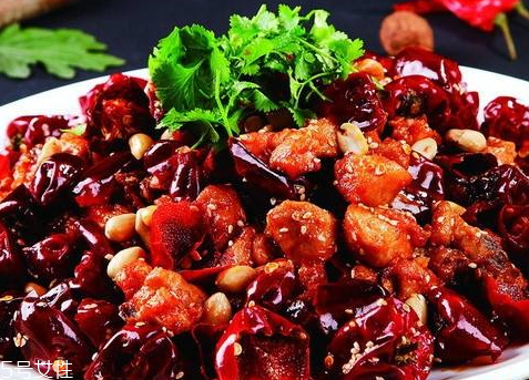 辣子雞怎么做好吃 加熱即可 辣子雞怎么做好吃 加熱即可