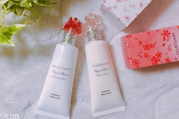 jill stuart護手霜好用嗎？不黏不膩四季可用