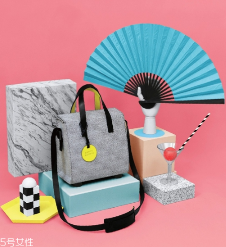 matter matters包包價(jià)格 色彩與幾何的碰撞 matter matters包包價(jià)格 色彩與幾何的碰撞