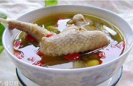 天麻燉鴿子能放紅棗嗎 食譜做法 天麻燉鴿子能放紅棗嗎 食譜做法