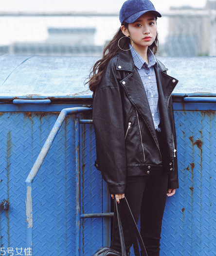 皮衣袖子長了怎么辦？皮衣不合身這樣做