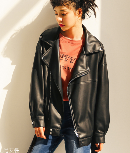 皮衣掛變形了怎么辦？皮衣變形恢復方法