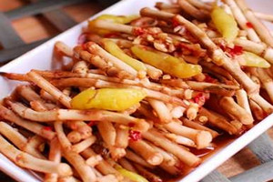 魚腥草發(fā)綠還能吃嗎 魚腥草發(fā)綠還能吃嗎