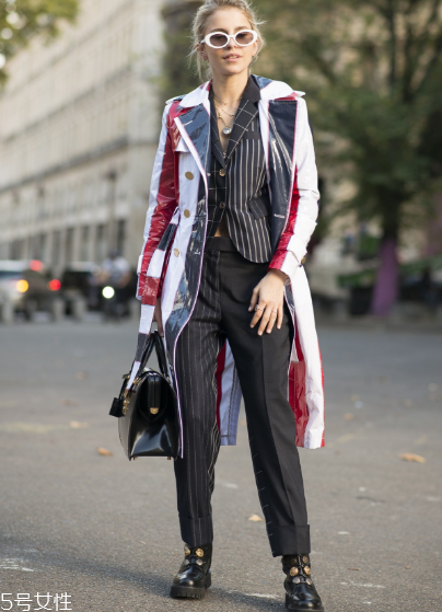 煙管褲搭配什么上衣？拯救粗腿的秘密武器