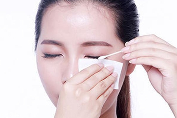 干皮卸妝用什么好？六款溫和保濕卸妝產(chǎn)品