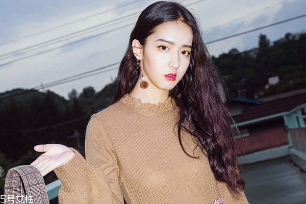 春季爆痘爛臉怎么回事？這幾點(diǎn)修復(fù)技巧拿去