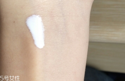 防曬乳可以直接涂臉嗎？