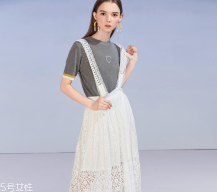 夏天穿衣怎么顯高顯瘦？兩套裝備美美出門撩漢