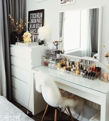 化妝品可以放浴室嗎？化妝品不能放在3個(gè)地方