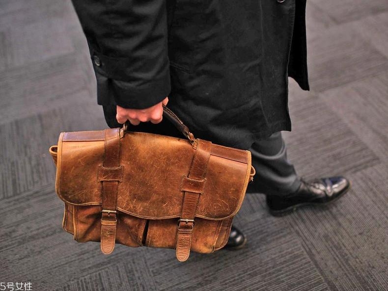 2022父親節(jié)送什么禮物？送禮就要送到心坎里