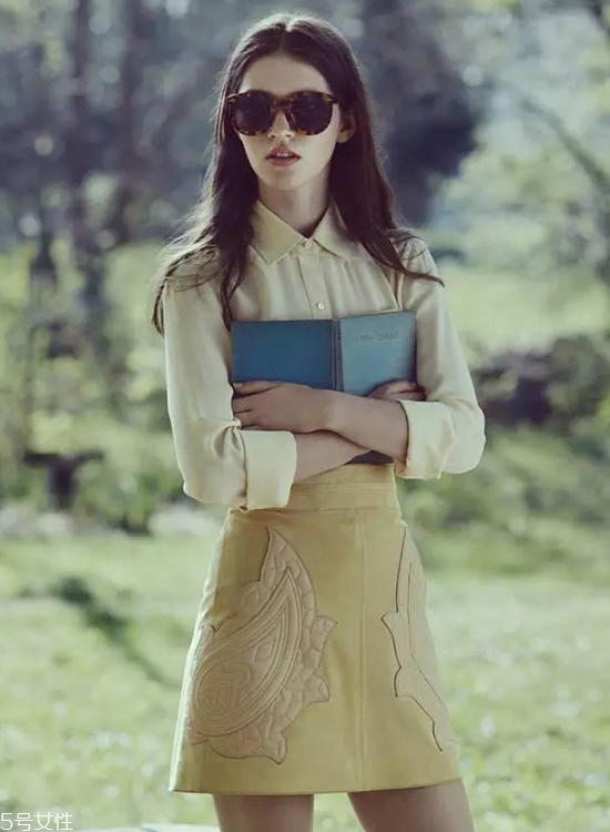 夏天穿衣怎么顯高顯瘦？兩套裝備美美出門撩漢