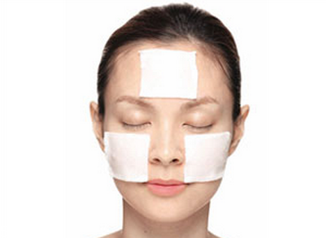 濕敷完之后需要洗臉嗎 化妝水濕敷的操作方法 濕敷完之后需要洗臉嗎 化妝水濕敷的操作方法