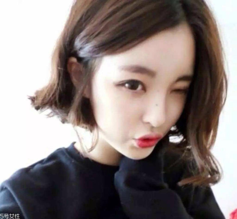 圓臉方臉適合什么扎發(fā)？2018流行少女扎發(fā)