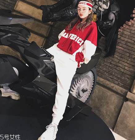 運(yùn)動(dòng)褲一般多少錢一條？不同品牌價(jià)位不同