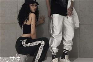 運(yùn)動(dòng)褲如何卷褲腳？這樣卷褲腳最好看