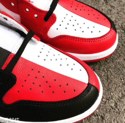 aj 1 homage to home禁穿芝加哥陰陽配色貨量有多少？