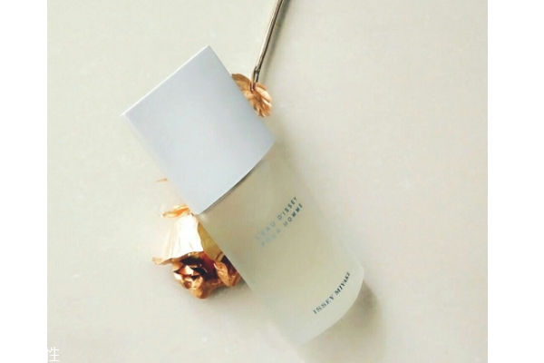 一生之水男士什么味道？柑橘清爽氣息