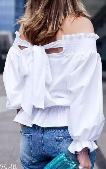露肩裝怎么穿好看？用它撩倒全世界吧